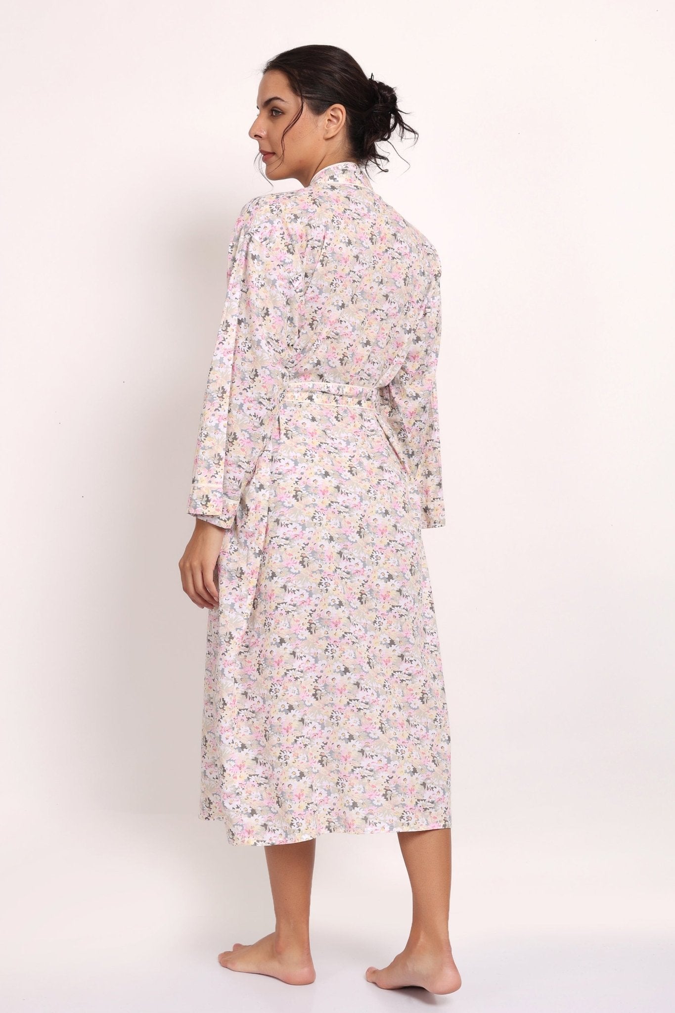 Back view of the Gatsby cotton robe in soft floral print, highlighting full-length coverage.