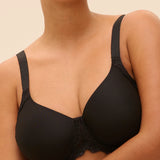 Caresse Rigid Seamless T-Shirt Bra Black