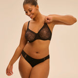 Comete Plunging Moulded Underwire Bra Black