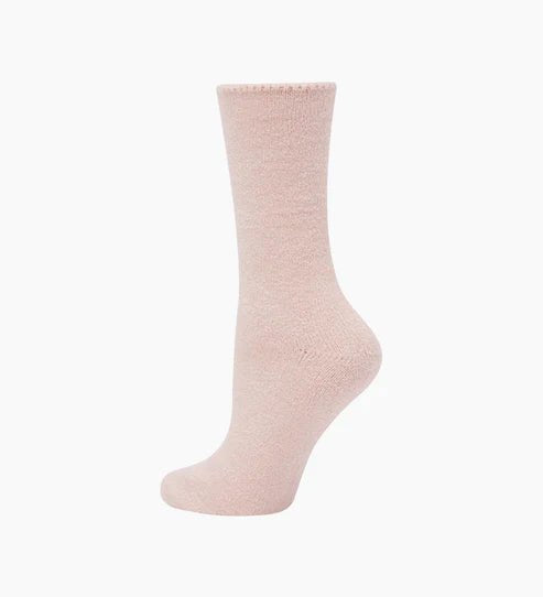 The Foundation’s brushed bamboo bed socks in pink—luxuriously soft, cosy, and breathable for ultimate chill-out comfort at home.