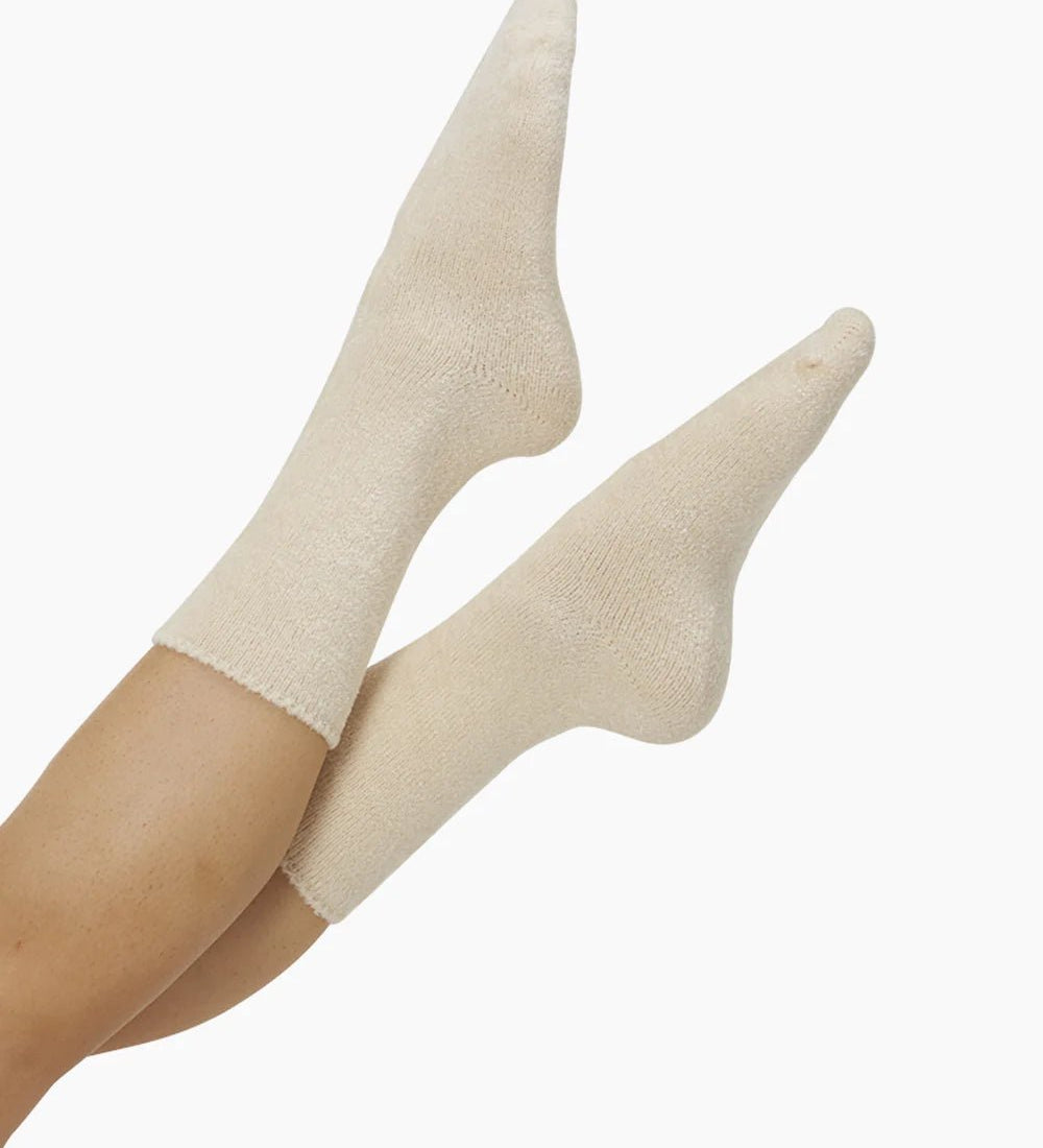 The Foundation’s brushed bamboo bed socks in natural—super soft and breathable bamboo blend for cosy, all-day comfort and winter warmth.