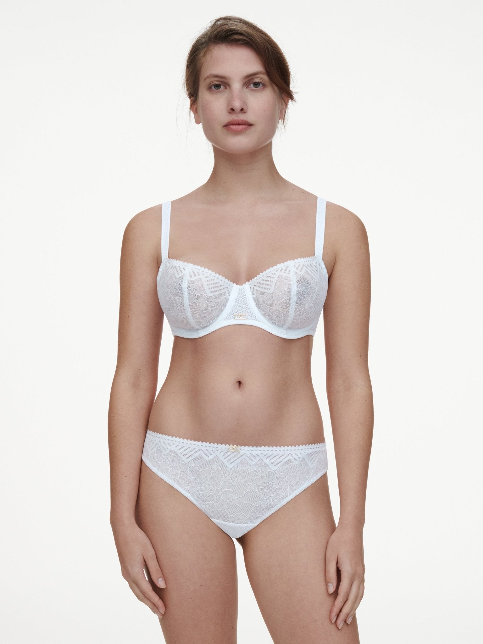 Chantelle Orígins Half Cup Bra in White, white lace bra. pretty half cup bra, lace white balcony bra