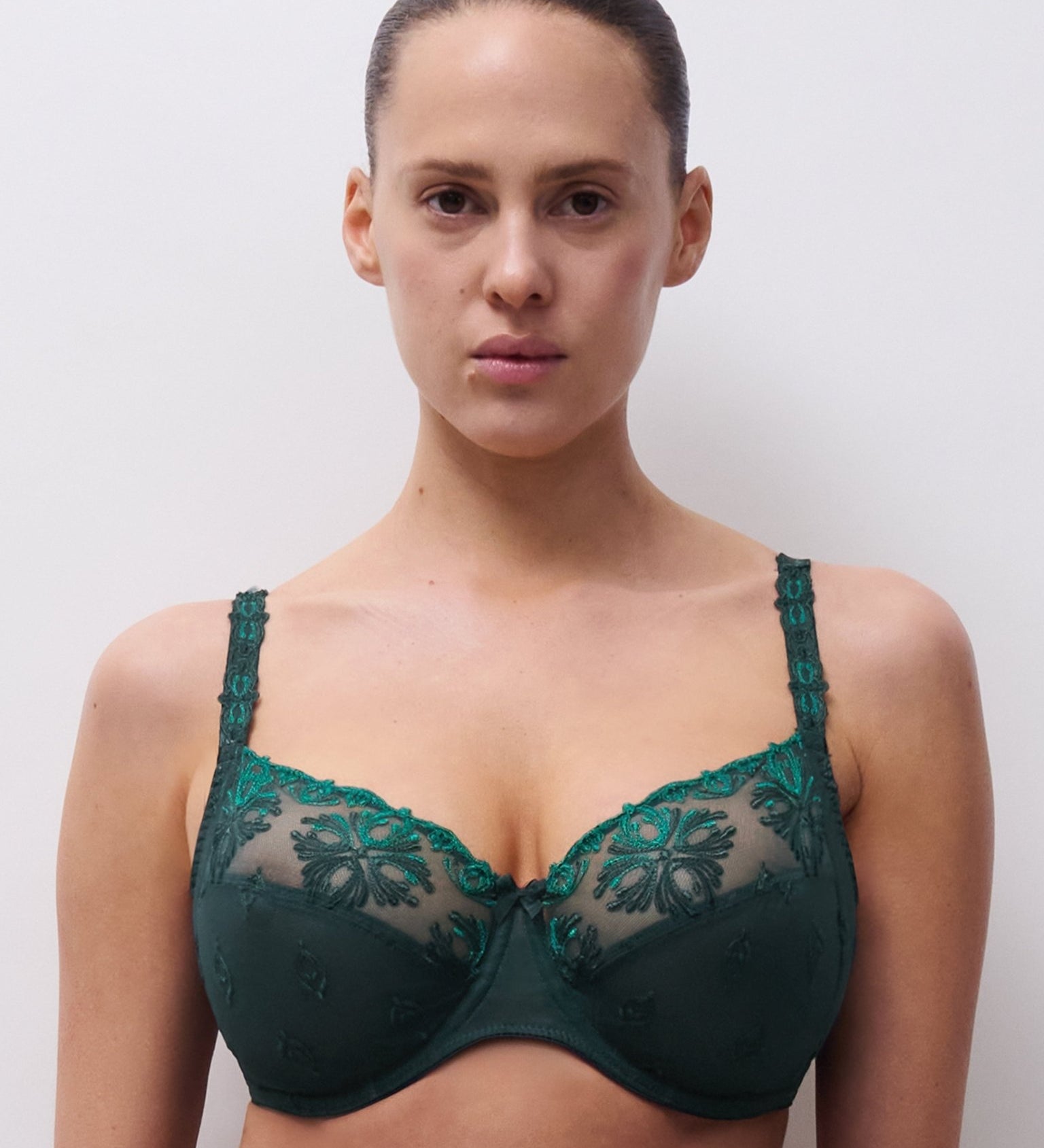 Chantelle Champs Elysee full cup bra Eden Green C26010