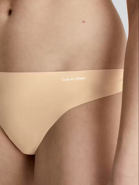 Invisibles Thong Light Caramel