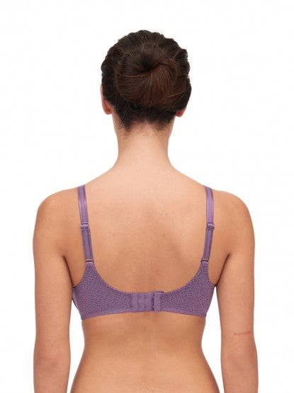Back view of the C Magnifique Myrtille bra – wide, U-shaped band with fully adjustable straps for support and comfort