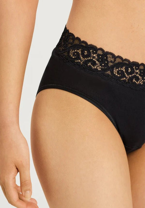 Hanro Moments Midi Lace Top Briefs Black