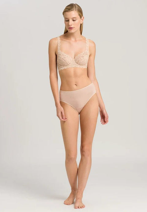 Hanro Moments Midi Lace Back Briefs Beige