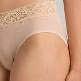 Hanro Moments Midi Lace Top Briefs Beige
