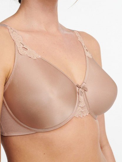Close-up of Chantelle Hedona Minimiser Bra Nude, focusing on smooth full-coverage cups and underwire detail, available at The Foundation.