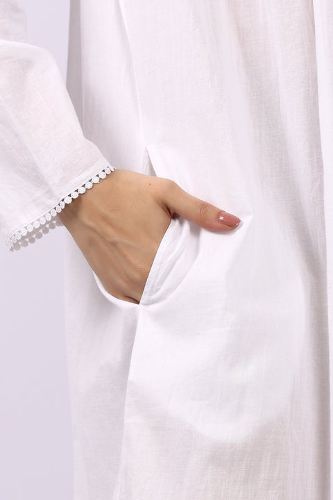 Sara Pintuck Long Sleeve Nightdress White