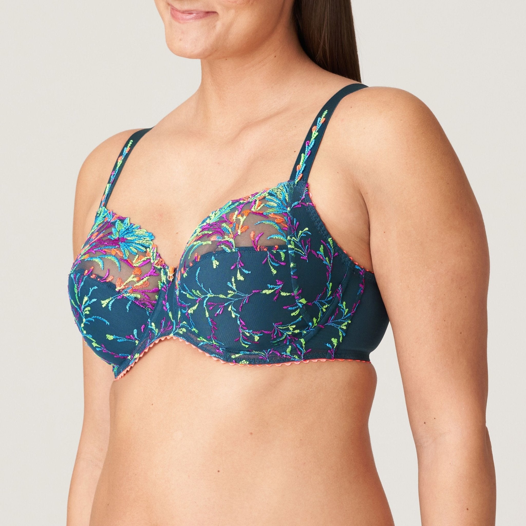 Side profile of PrimaDonna’s Las Salinas Full Cup Bra – colourful floral lace detailing and statement straps.