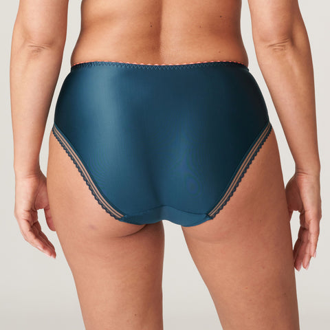 Las Salinas Empire Green Full Brief