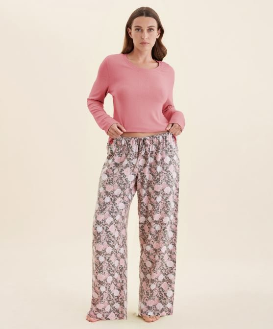 soft brushed lounge set. Papinelle feather soft top and brushed cotton blend pants flannelette