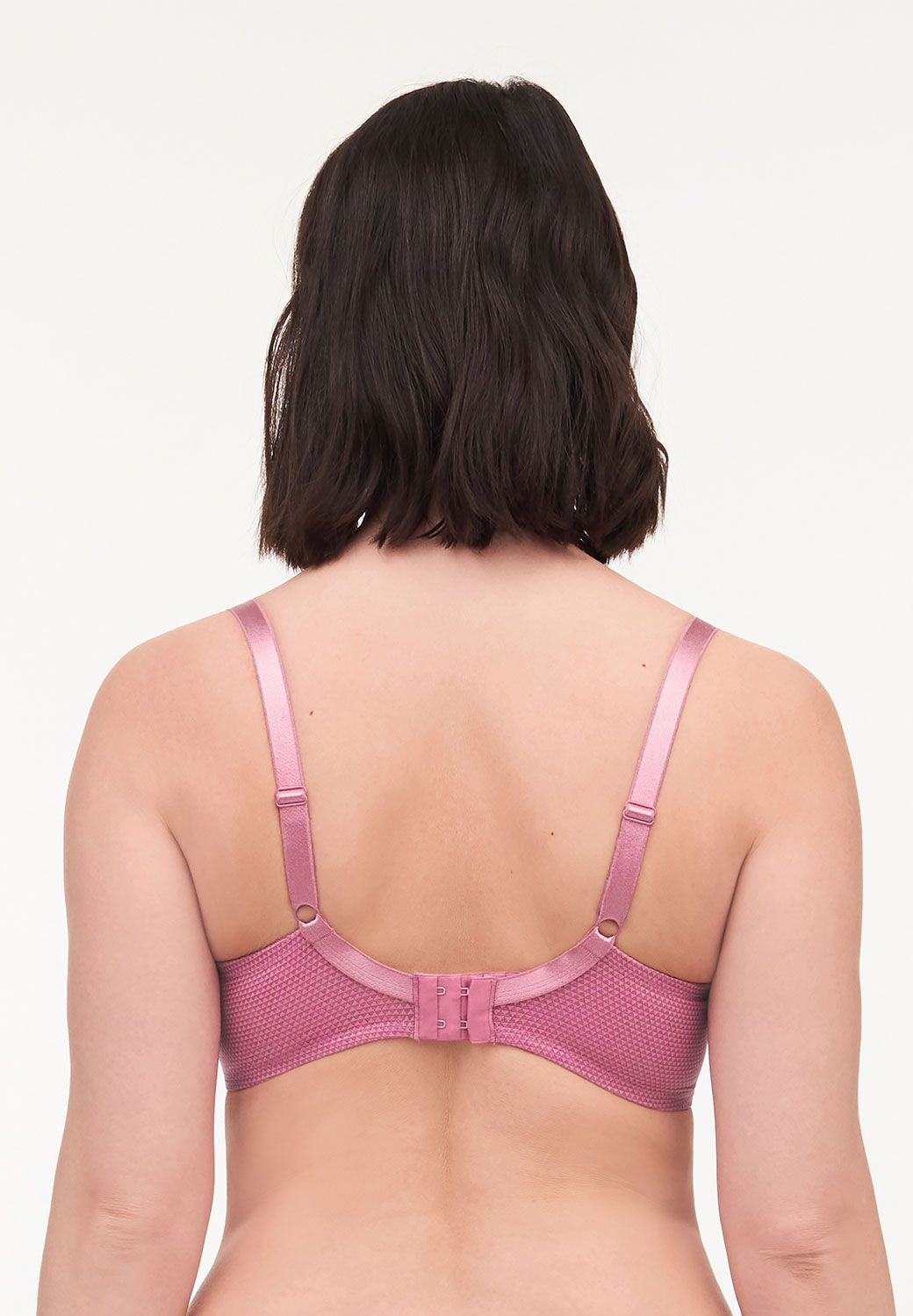 Back view of the Brooklyn Plunge T-Shirt Bra Gardenia from The Foundation – double-lined mesh band and adjustable straps.