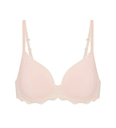 Flat lay of Reve 3D Plunge Contour Bra Sakura Pink, showing smooth cups and scalloped lace trim