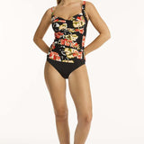 Juniper Twist Front Multifit Singlet Top Black