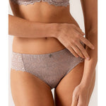 Empreinte Cassiopee Bikini Brief Rose Sauvage with lace detail and seamless fit.