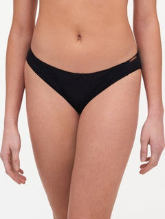 The Foundation’s Champs Elysees Evolutive Full Brief in Black—low-rise lace brief with sheer embroidered front for everyday elegance.