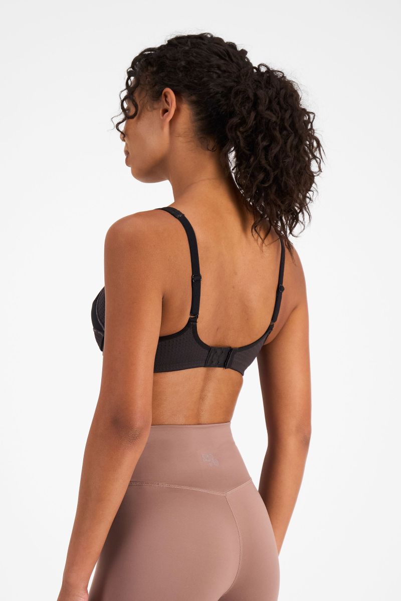 Berlei Electrify mesh sports bra in black for women YYN7 back view