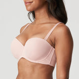Side view of PrimaDonna Figuras Strapless Bra on model – structured fit and underbust detail.