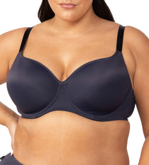 Front view of Triumph’s Black T-Shirt Bra with underwire support and smooth finish—exclusive at The Foundation.