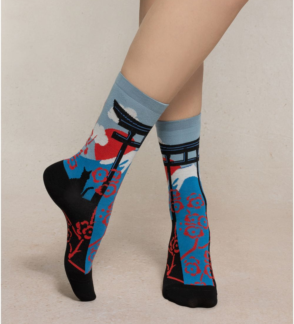 bleuforet womens socks mount fuji print pattern socks in blue and black and touch of red