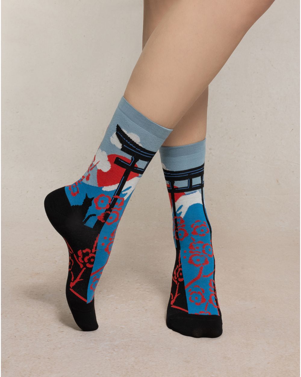 bleuforet womens socks mount fuji print pattern socks in blue and black and touch of red