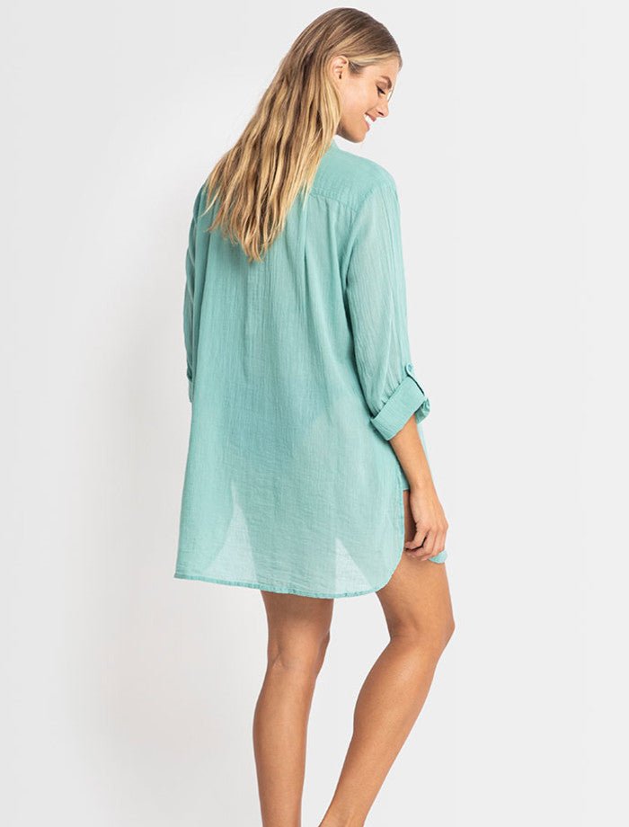 Back view of the Moss-coloured Sunseeker Resort Painters Shirt from The Foundation – lightweight cotton shirt with roll-up sleeves and side pockets.
