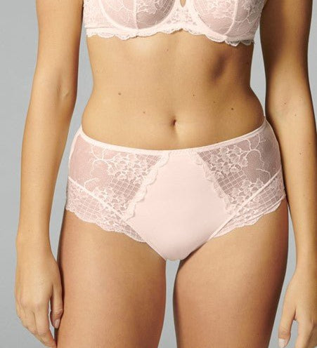 Front view of Reve Culotte Brief Sakura Pink, showcasing high-waisted lace detail and vintage-inspired design
