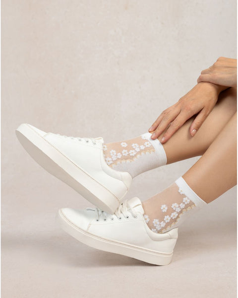 Transparent Daisy Flower Ankle Socks White