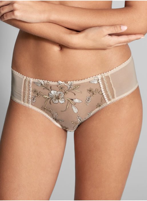 Close up of Empreinte Lauren Shorty Brief Or Ancien Ivory on model showing delicate embroidery and seamless fit