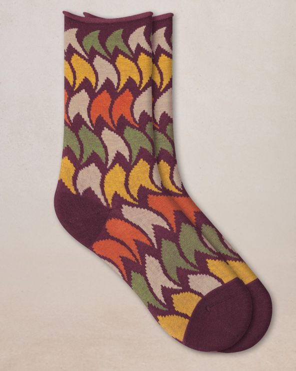 Velvet Cotton Wavy Pattern Socks Prune
