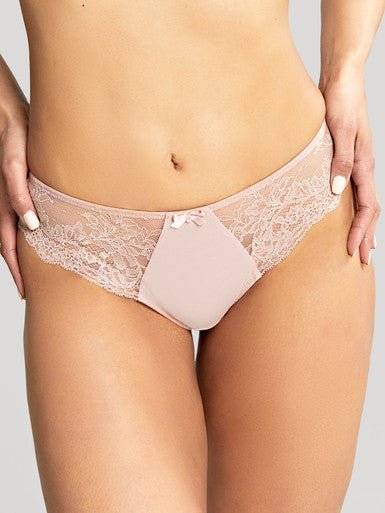 Front view of the Ana Thong Vintage in blush lace worn by model.