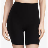 Soft Stretch Mid Thigh Short Noir