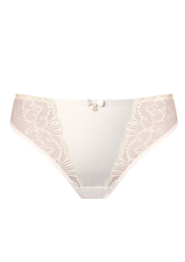 Flat lay of Perla Thong Ivory – front view with lace detail – The Foundation