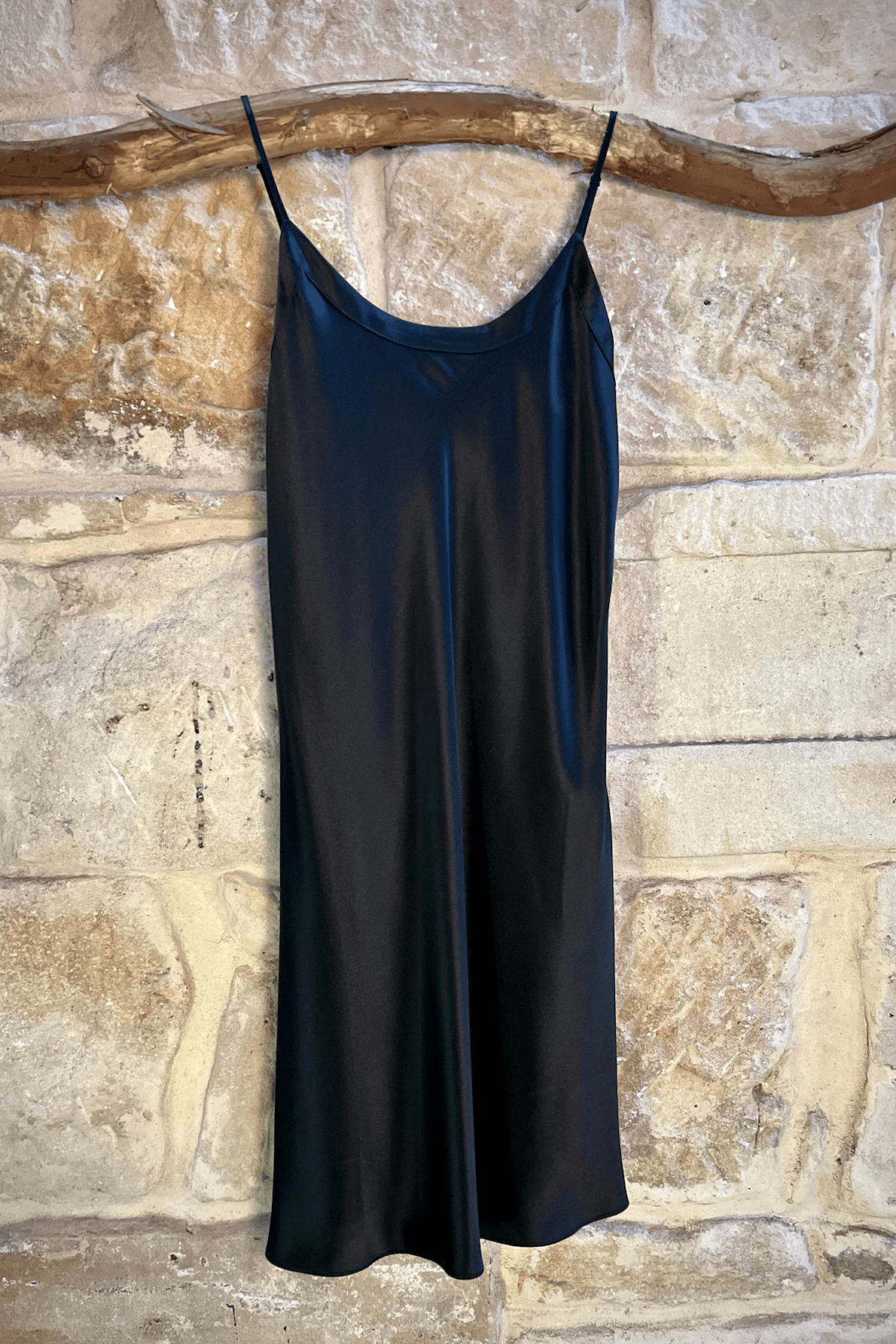 Lotus Silk Kelly Short Chemise Nightdress black